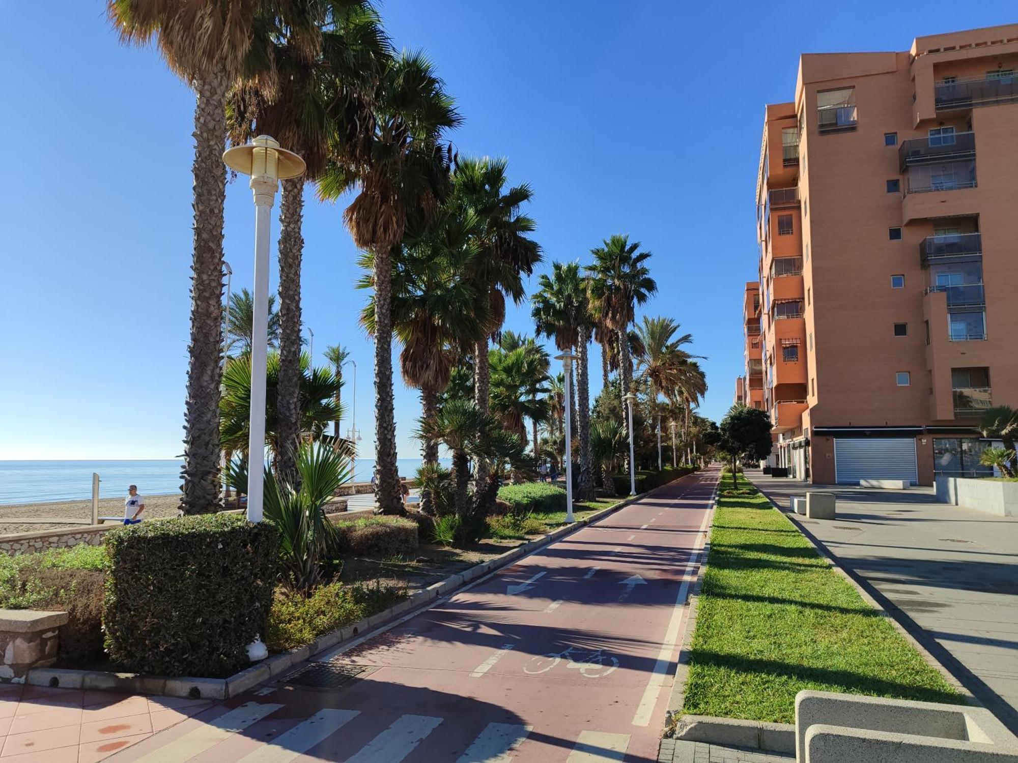 Diseno Y Relax Apartamento De Dos Habitaciones Cerca De La Playa Malaga Ngoại thất bức ảnh